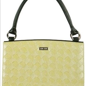 MICHE NWT “CAMERON” CLASSIC SHELL!